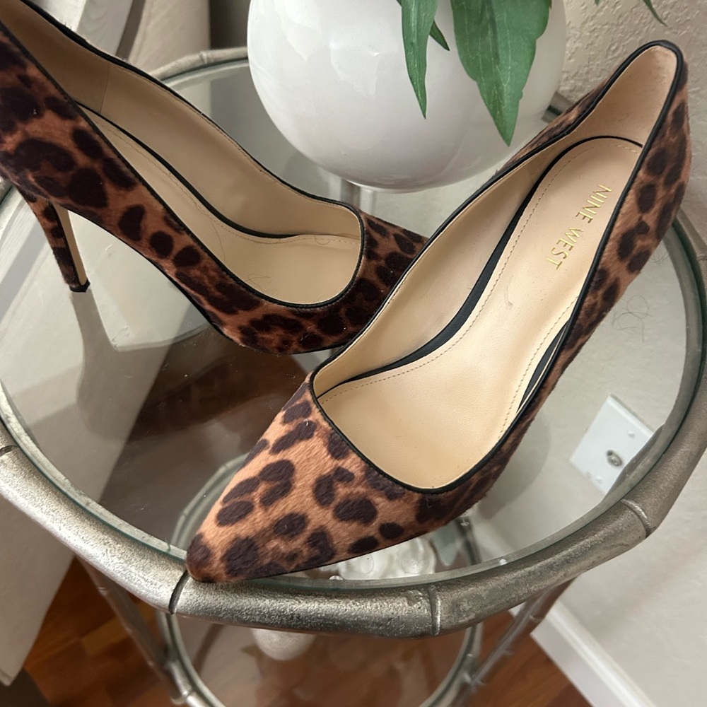 Nine West clasic pumps 8.5